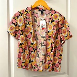 Pleated floral button down